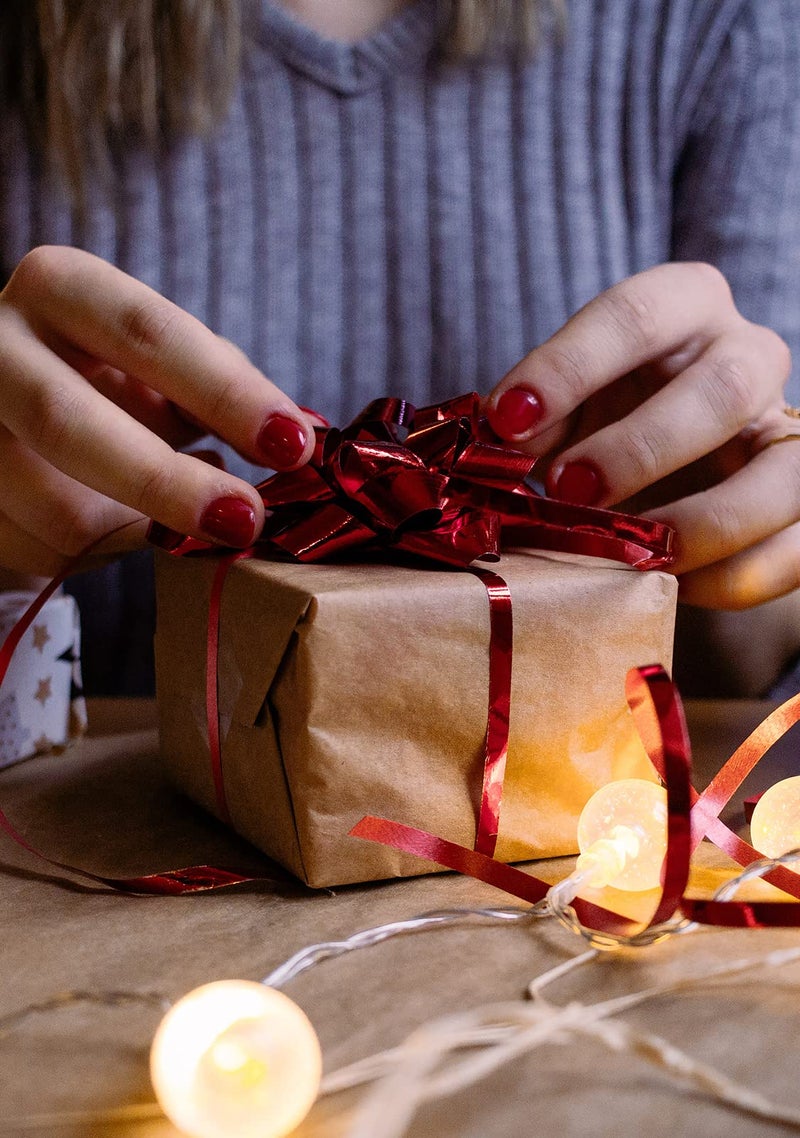 ValBox 8x8x4 Inches Gift Boxes 12 PCS Brown Paper Gift Boxes with Lids for Gifts, Wedding Present, Bridesmaid Proposal Box, Birthday Party Favor, Easy Assemble Box with 66ft Twine - Image 5